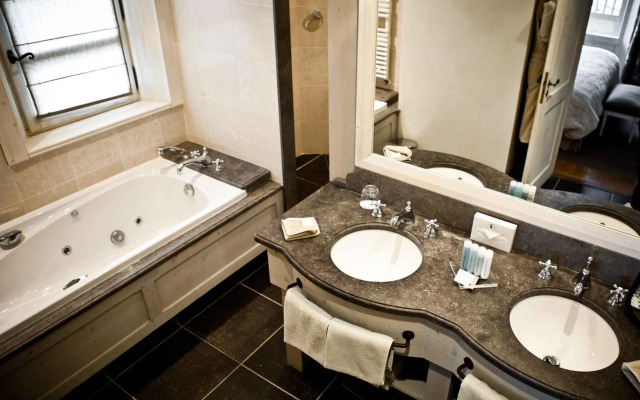 Hôtel Barmes de L'Ours