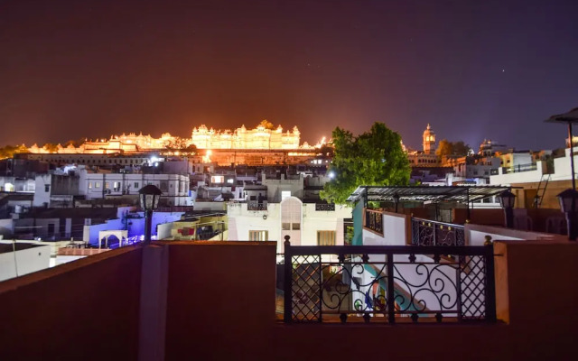 Atithi Paying Guest House by Oyo Rooms