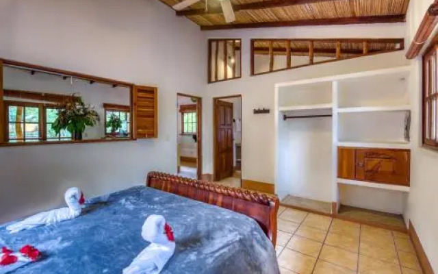 Mango Rosa Resort