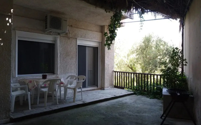 Velikis Apartments