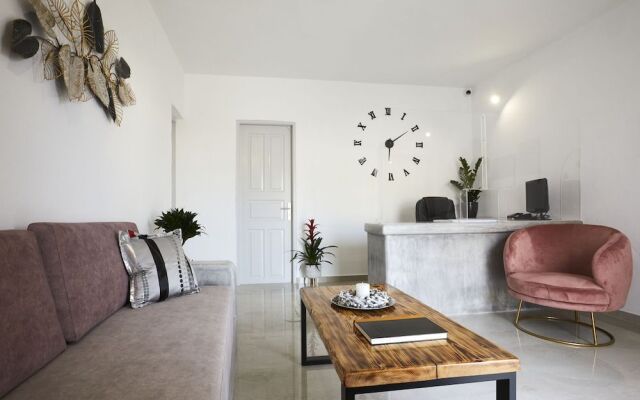 Alyvia Suites