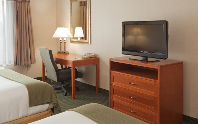 Holiday Inn Express & Suites Montpelier by IHG