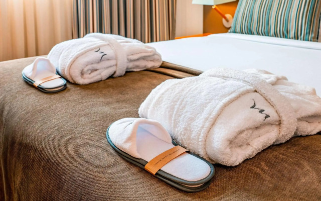Mercure Lisboa Almada