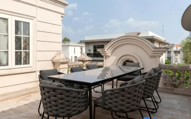 Super lovely 5 star Villa in Phu My Hung by Ray – Outside – Ho Chi Minh City
