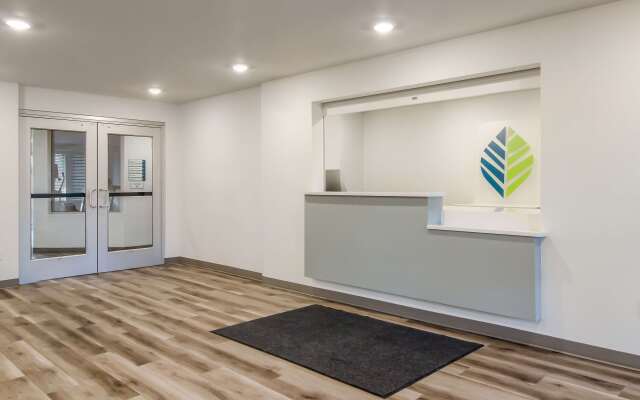 WoodSpring Suites Tacoma - Lakewood