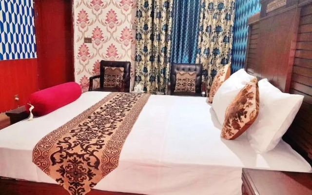 Lahore Hotel