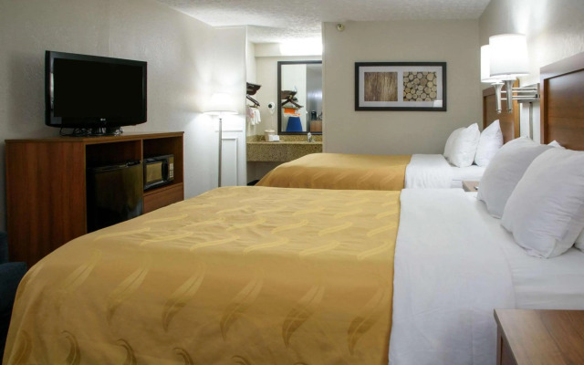 Quality Inn Lewisburg