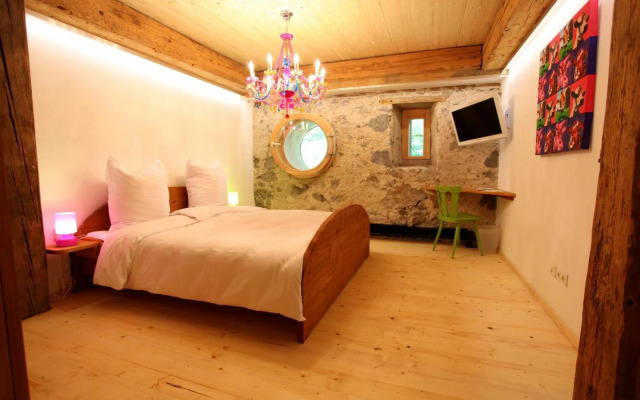 Hotel Gaststätte Rainhof Scheune