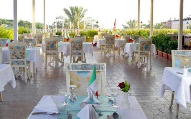 Fun Hill Resort Hotel