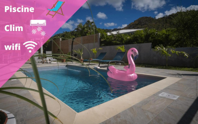 972A - Magnifique rez-de-chaussée avec piscine privative