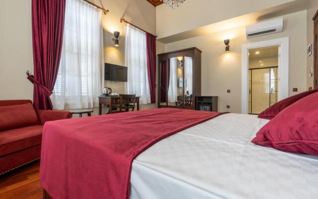 Giges King Hotel