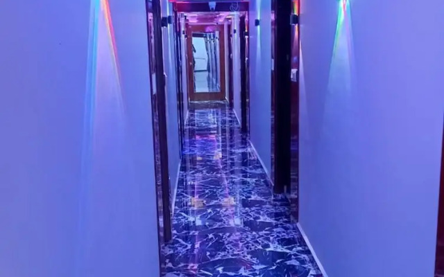 Goroomgo Sanskar Villa Ahmedabad