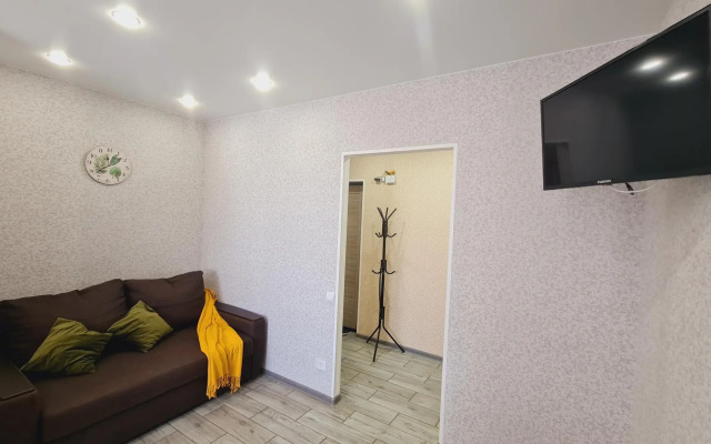 Home Sweet Home Apartment on Rasul Gamzatov Street 7