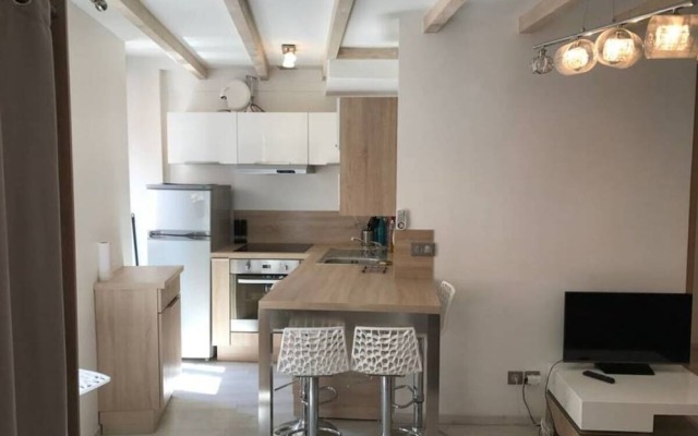 T2 Apartment Mezza Old Town