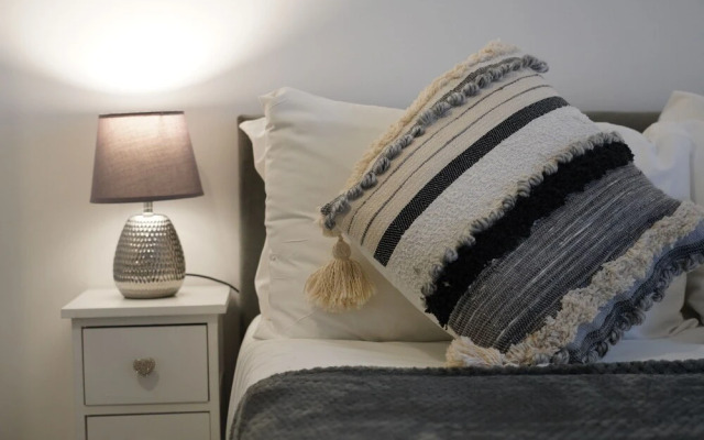 Camden Reach 3 Bedroom Apartment