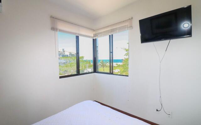 Ótimo apto com vista para o mar - CC01I