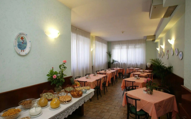 Hotel Astor