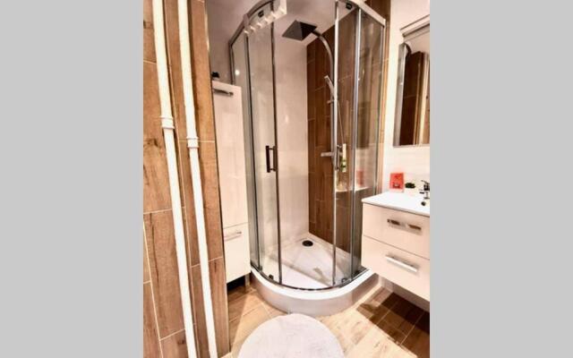 Charming Local Apartment In The City Center