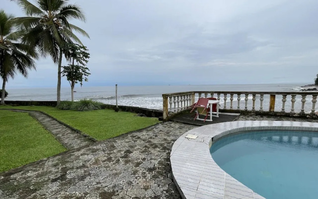 Hotel les Polygones Kribi