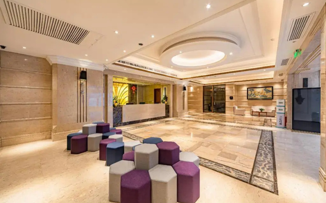 Rezen Kingtown Hotel (Chongqing Liangping)