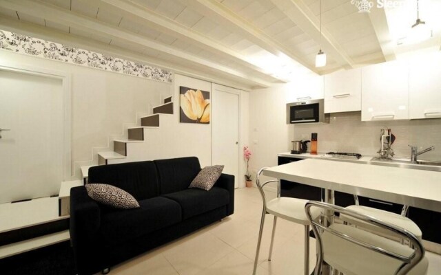 Biacubo in Venice With 2 Bedrooms and 1 Bathrooms