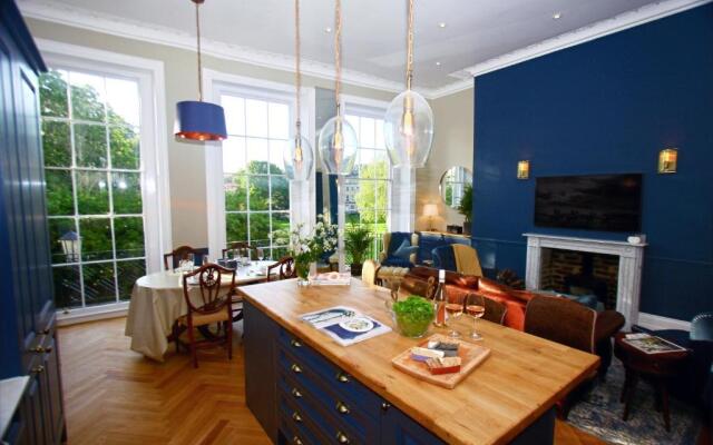 New! A Rare Georgian Crescent Residence