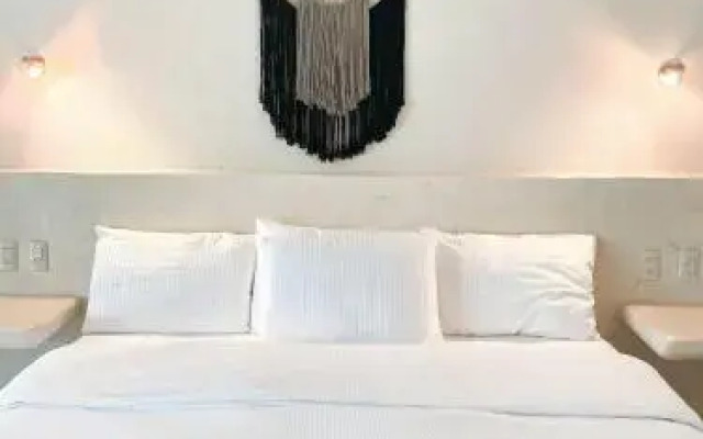 Paamul Hotel & Cabañas