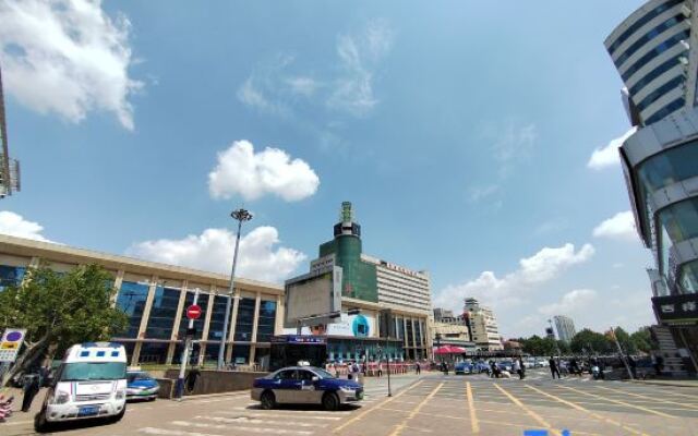 Grace Inn Hotel (Jinan Railway Station Square)