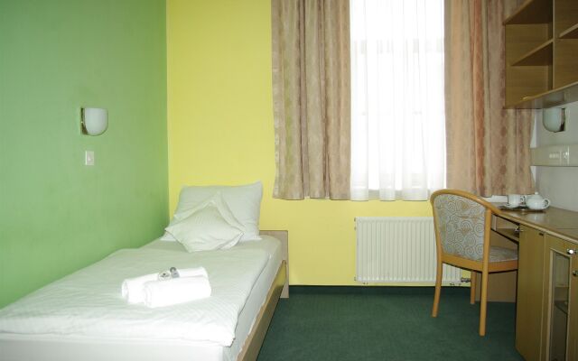 B&B HOTEL Maribor UNI Hostel