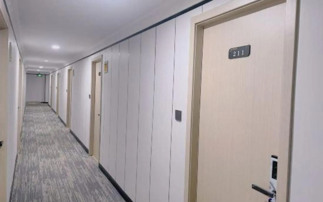 Wuhao Business Hotel