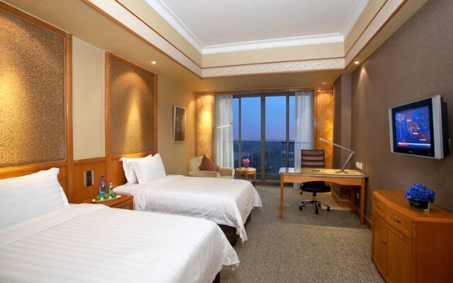 Lake Malaren Golf Resort