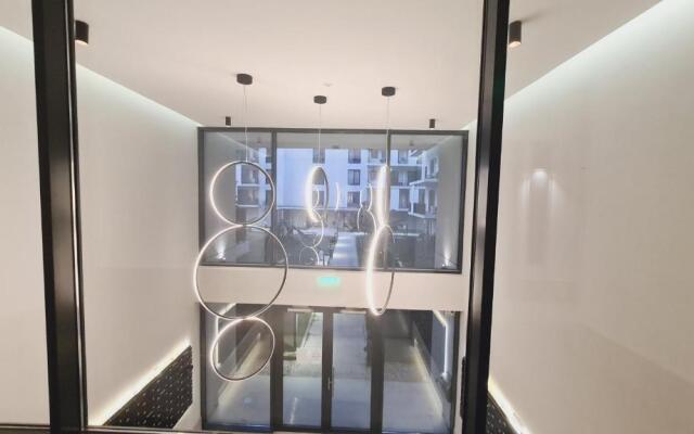 5* luxury near Avram Iancu sq New. Private parking