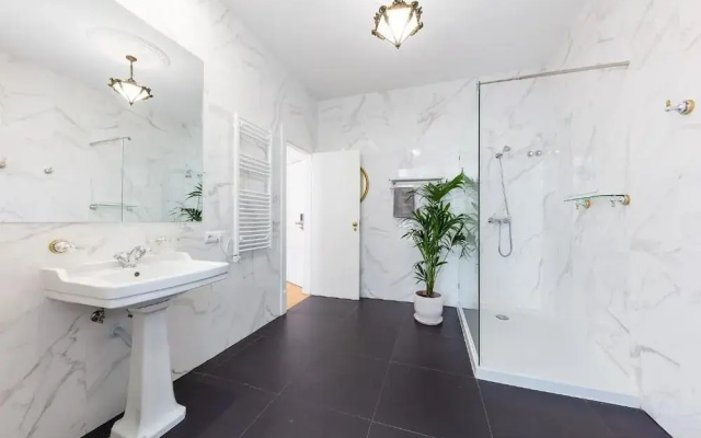 Contador Mor Rooms and Apartments
