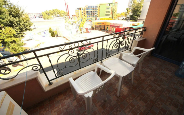 Apartment in Villa Bonita Complex