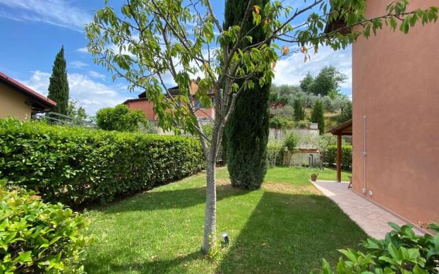 La casetta nel giardino