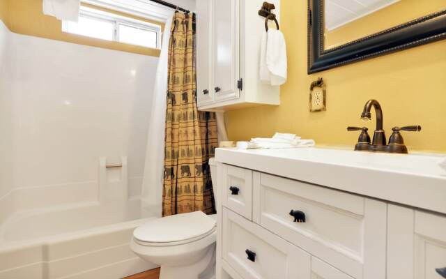 Crazy Bear Cabin#2287