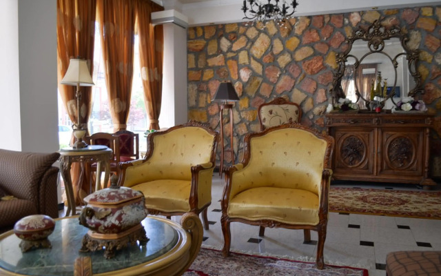 Hotel Iris