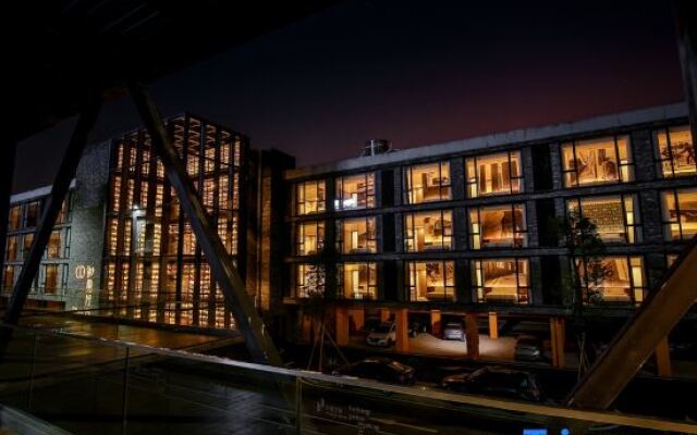 The Journey Hotel