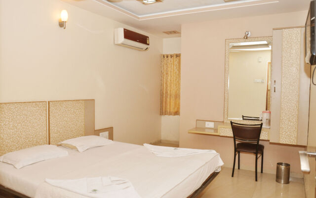 Hotel Sai Suraj Palace