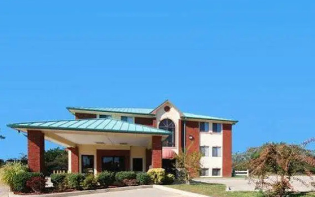 Quality Inn Pell City