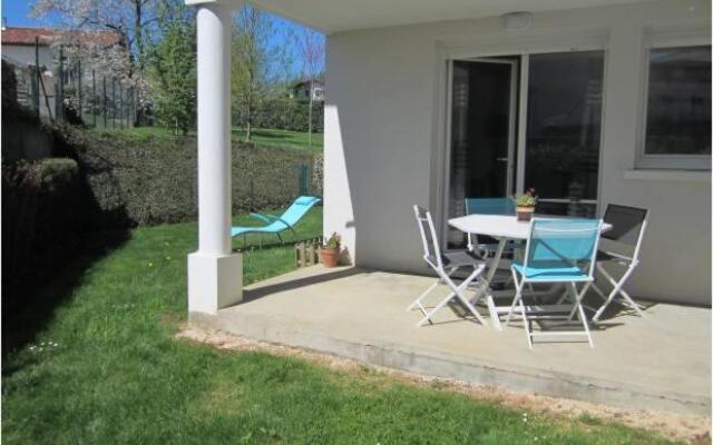 Superbe Appart Avec Jardin Et Piscine