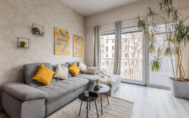 The comunist apartment 2bds