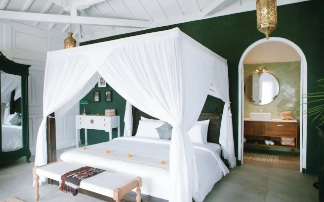 White Tortoise Eco Villa's