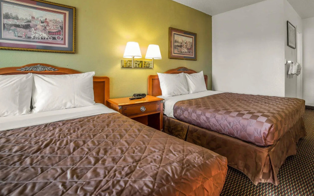 Motel 6 Hermison, OR - Umatila
