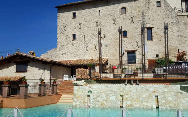 Castrum Resort Albergo Residenziale