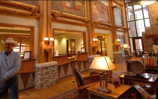Quartz Mountain Resort