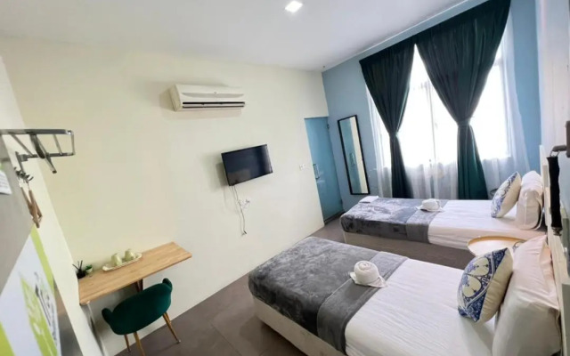 The Tree Boutique Hotel