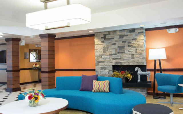 Fairfield Inn & Suites Columbus East