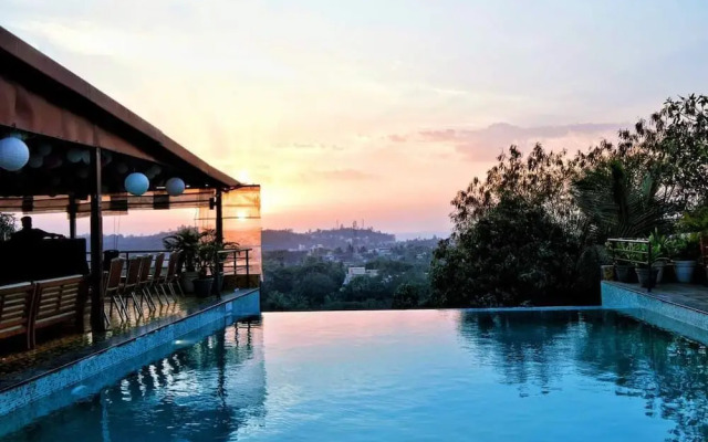 Silverador Resort Club