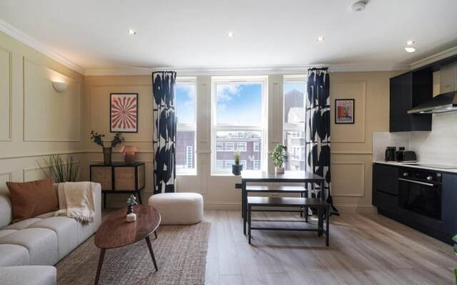 The Balham Hideout - Trendy 2bdr Flat